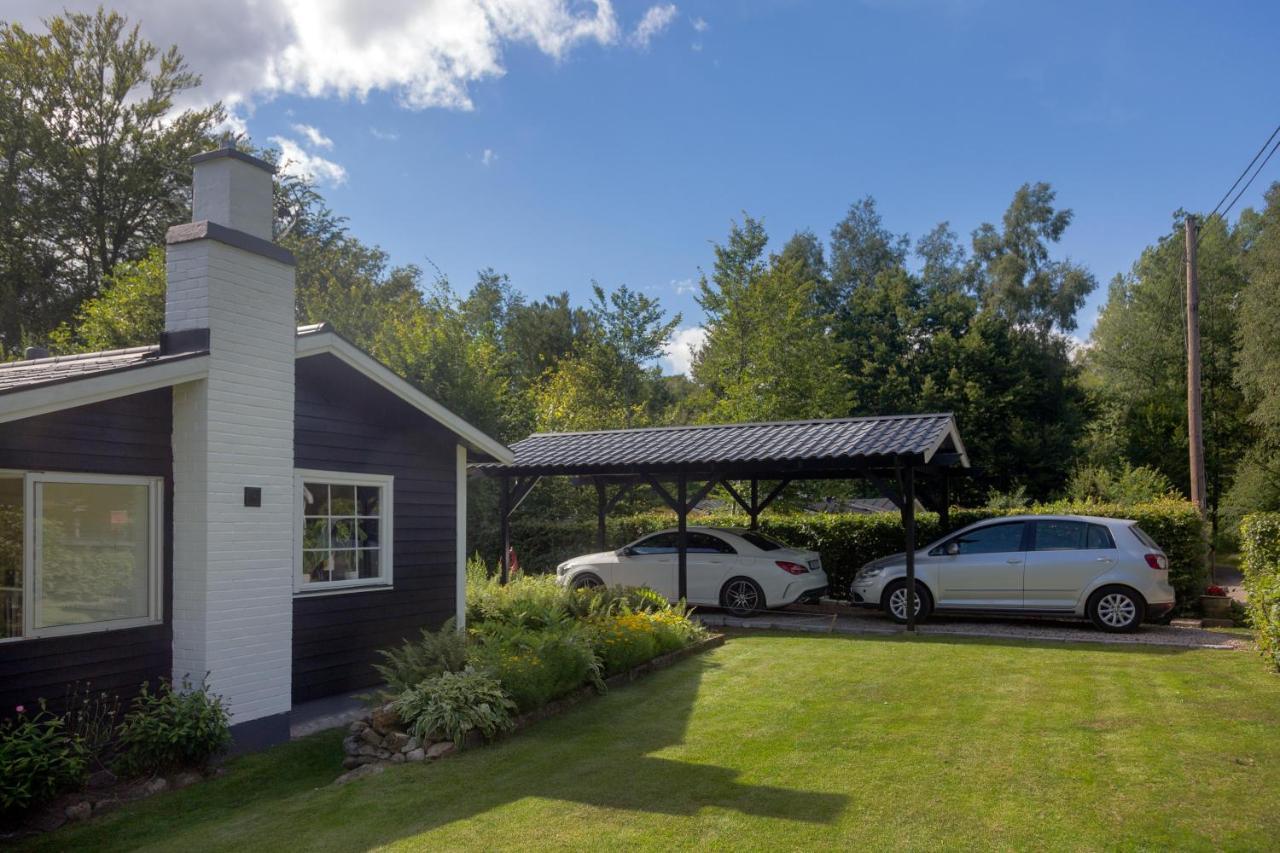 Very Nice Cottage By The Lake. Lursjoen! Hastveda Экстерьер фото